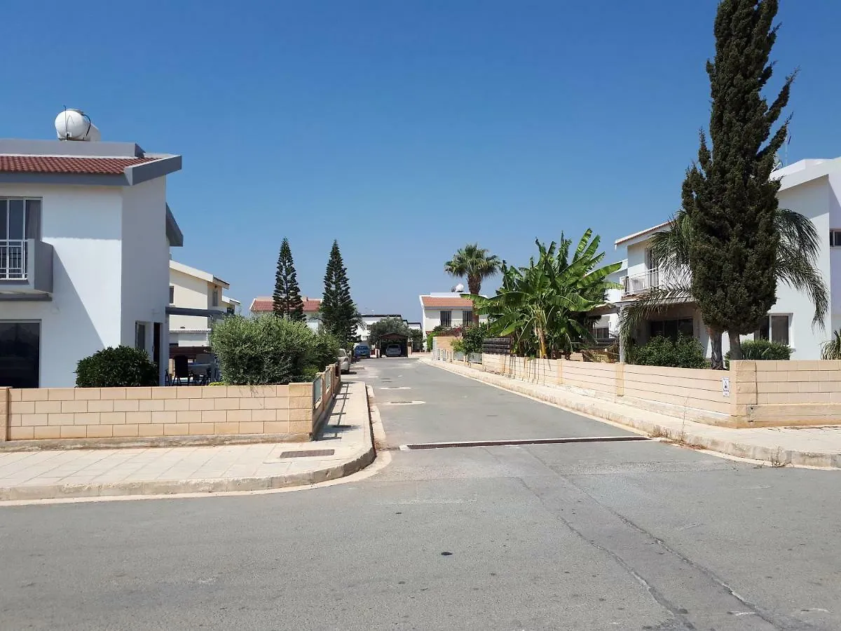 Villa Bouboulina Cyprus 圣纳帕